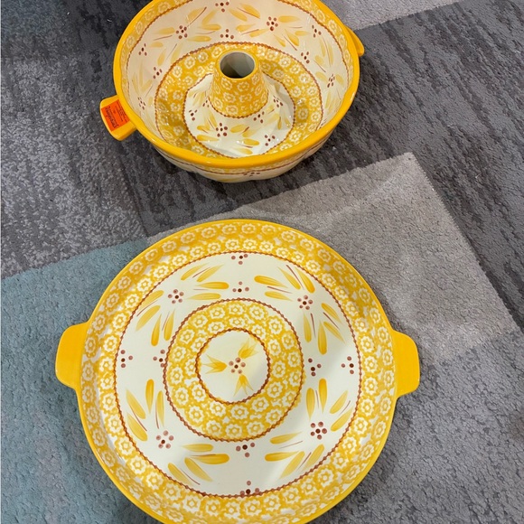 Yellow Temptations Cookware - Picture 2 of 3